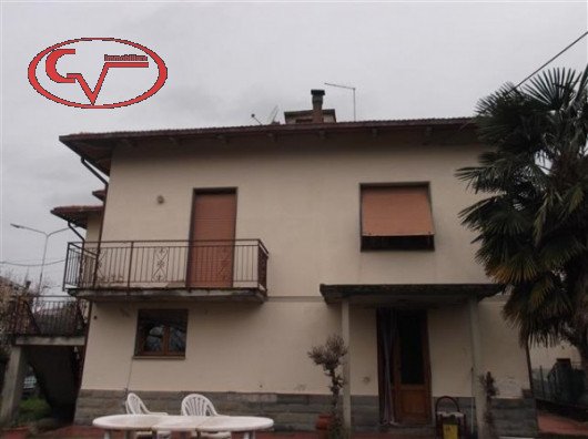 casa indipendente in vendita a Loro Ciuffenna in zona Querceto