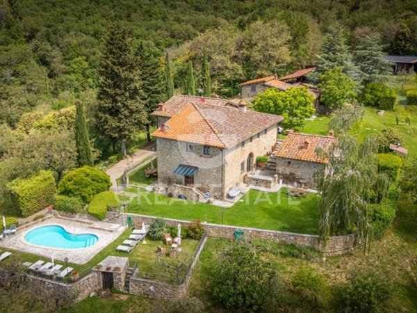 casa indipendente in vendita a Loro Ciuffenna