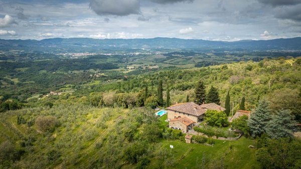 casale in vendita a Loro Ciuffenna