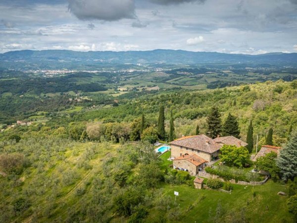 casa indipendente in vendita a Loro Ciuffenna