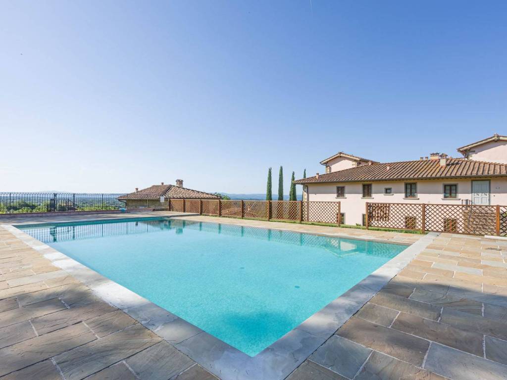 casa indipendente in vendita a Loro Ciuffenna in zona Querceto