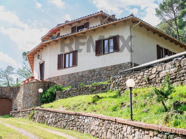 casa indipendente in vendita a Loro Ciuffenna