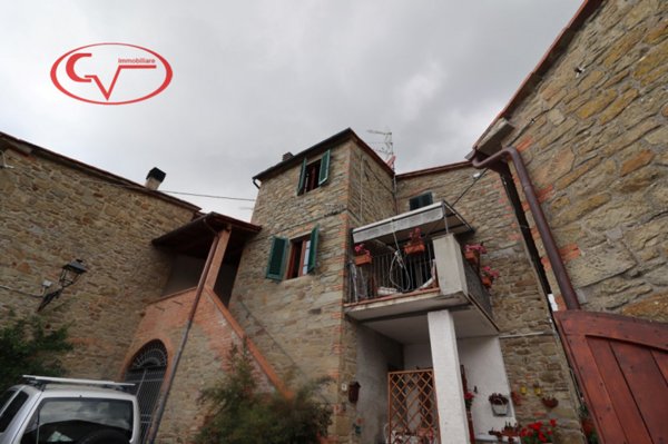 casa indipendente in vendita a Loro Ciuffenna in zona Querceto