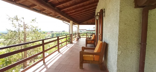 casa indipendente in vendita a Loro Ciuffenna in zona Querceto