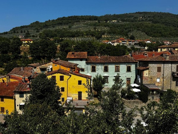 appartamento in vendita a Loro Ciuffenna in zona Querceto