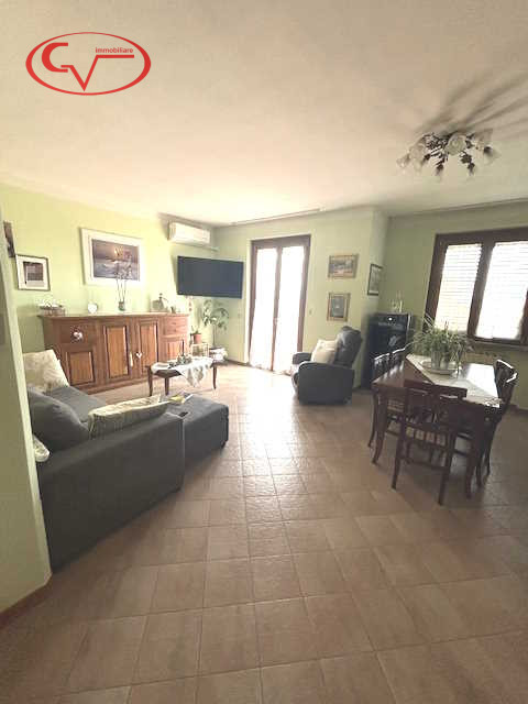 casa indipendente in vendita a Loro Ciuffenna in zona Querceto