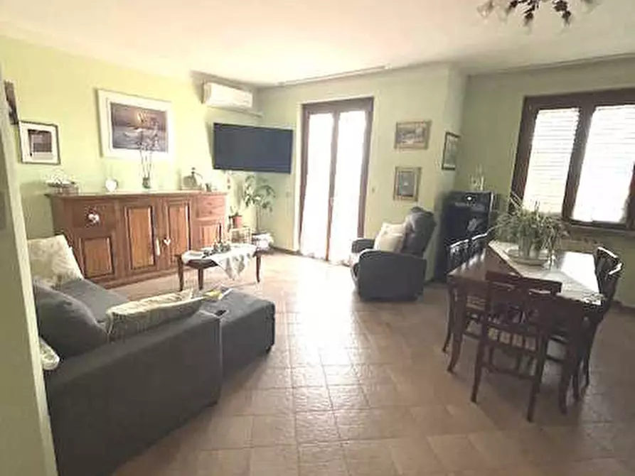 casa indipendente in vendita a Loro Ciuffenna in zona Querceto