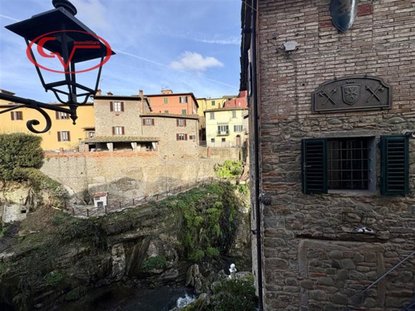 appartamento in vendita a Loro Ciuffenna in zona Querceto