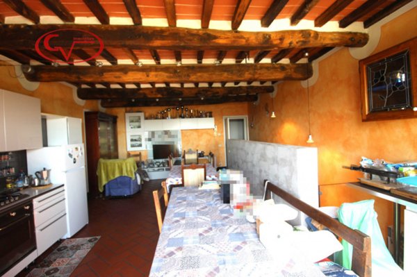 appartamento in vendita a Loro Ciuffenna in zona Gropina