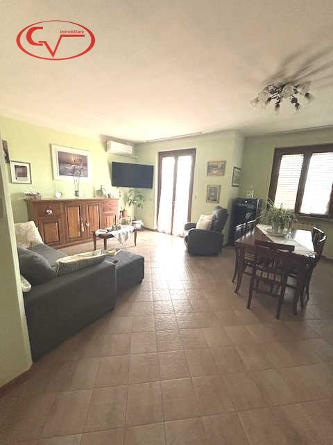 casa indipendente in vendita a Loro Ciuffenna in zona Querceto