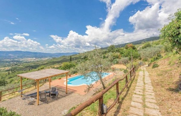 casa indipendente in vendita a Loro Ciuffenna