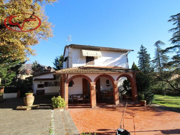 casa indipendente in vendita a Loro Ciuffenna in zona San Giustino Valdarno
