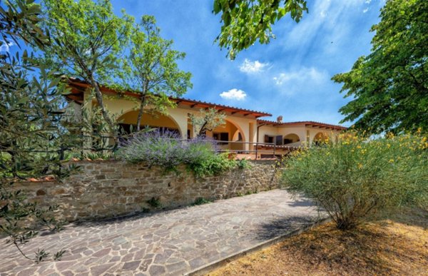 casa indipendente in vendita a Loro Ciuffenna