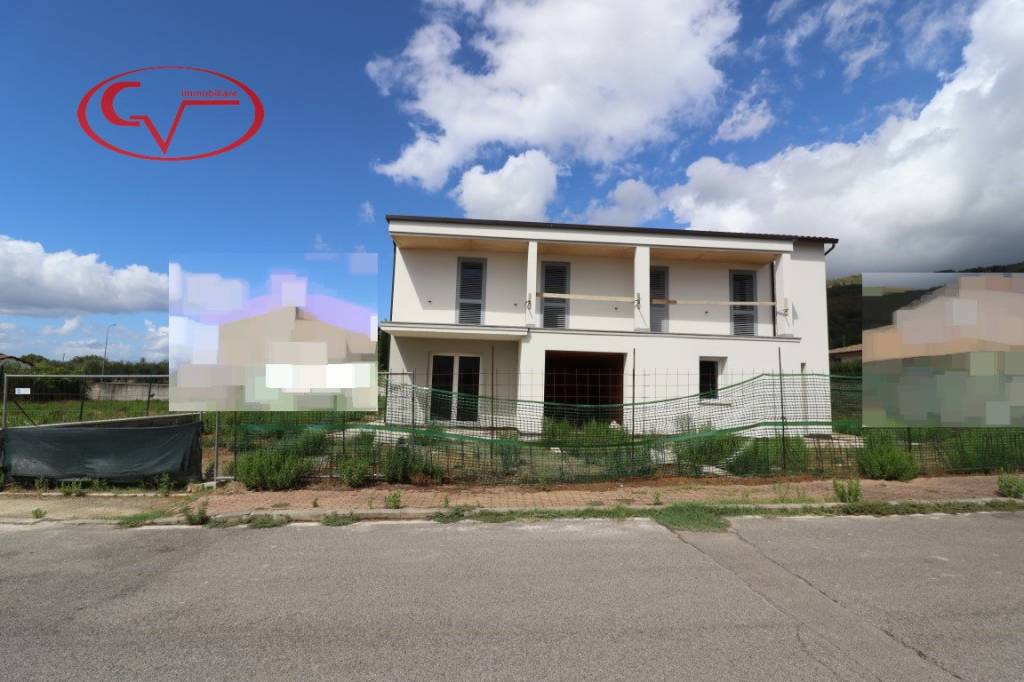 casa indipendente in vendita a Loro Ciuffenna in zona Querceto