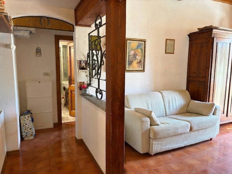appartamento in vendita a Loro Ciuffenna in zona Querceto