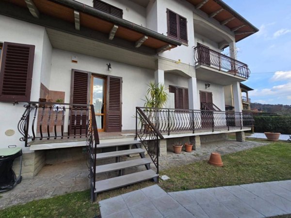 appartamento in vendita a Loro Ciuffenna in zona Querceto