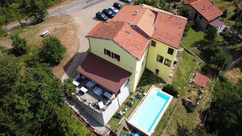 albergo in vendita a Loro Ciuffenna in zona Trappola