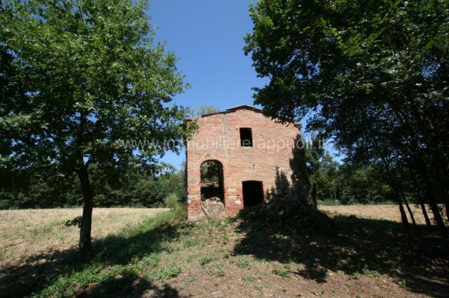 casa indipendente in vendita a Lucignano