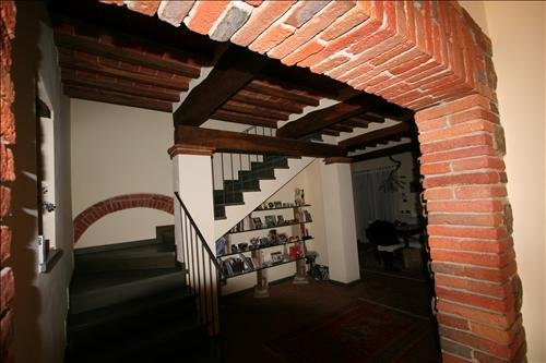 casa indipendente in vendita a Lucignano