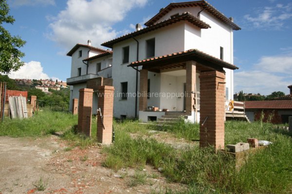 appartamento in vendita a Lucignano