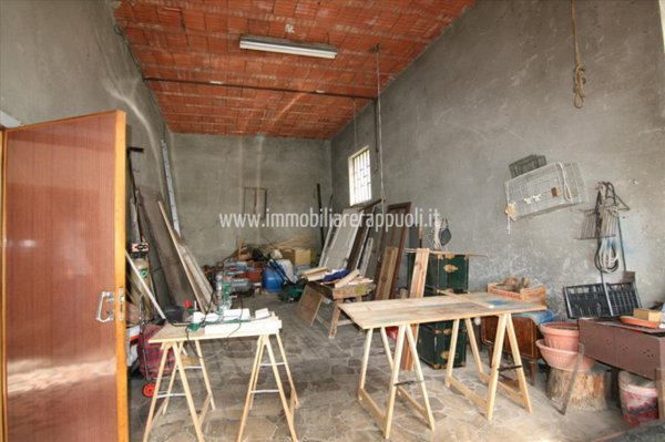 casa indipendente in vendita a Lucignano