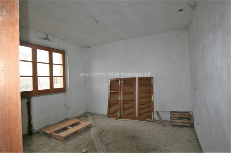 casa indipendente in vendita a Lucignano