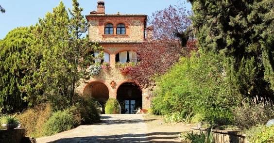 casa indipendente in vendita a Lucignano