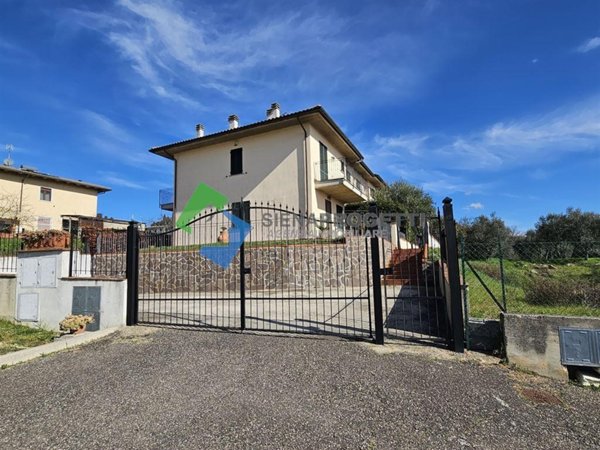 appartamento in vendita a Lucignano