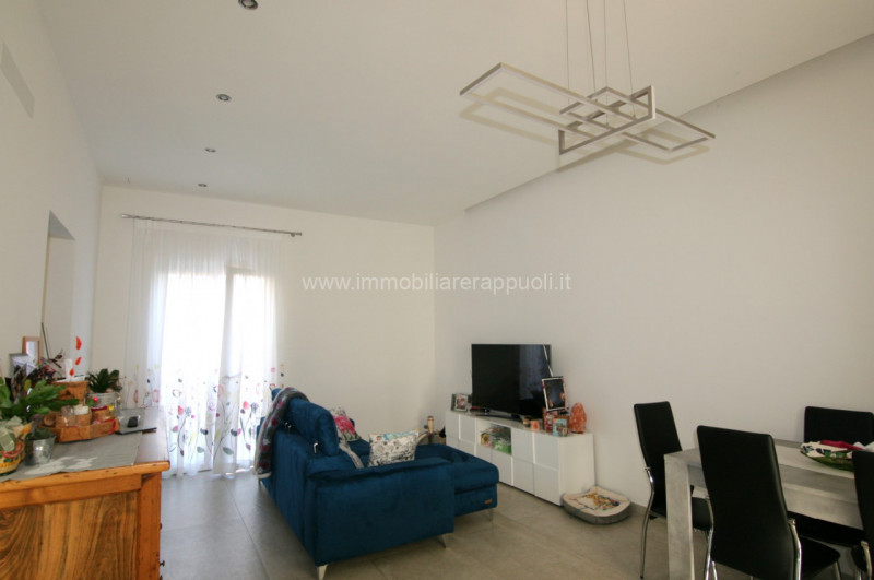 casa indipendente in vendita a Lucignano