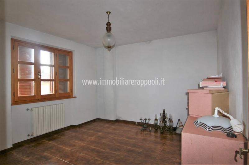 casa indipendente in vendita a Lucignano