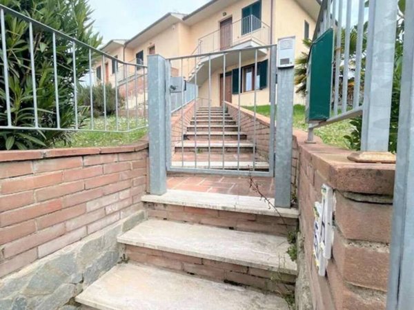 appartamento in vendita a Lucignano