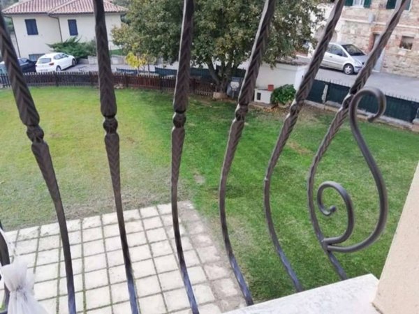 casa indipendente in vendita a Lucignano