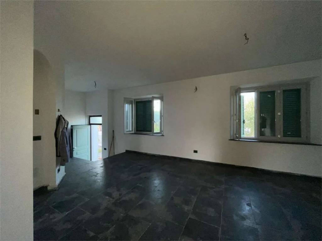 casa indipendente in vendita a Lucignano