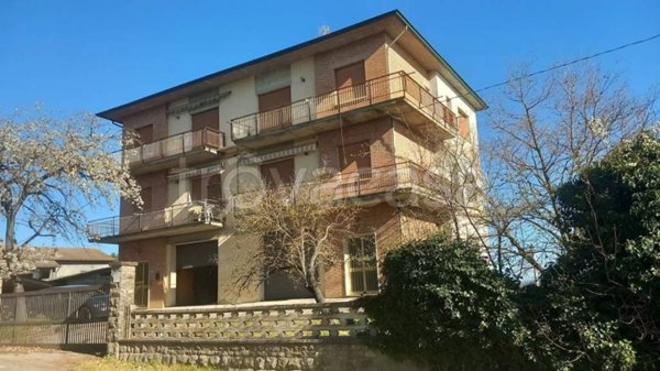 appartamento in vendita a Lucignano