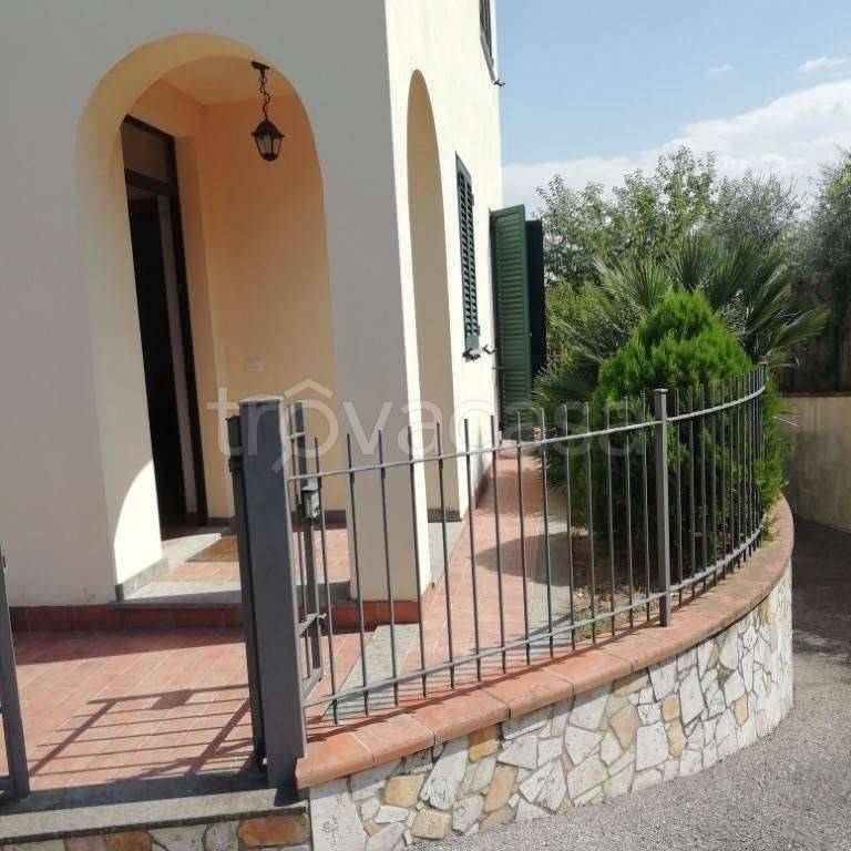 appartamento in vendita a Lucignano