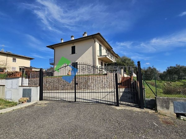 appartamento in vendita a Lucignano