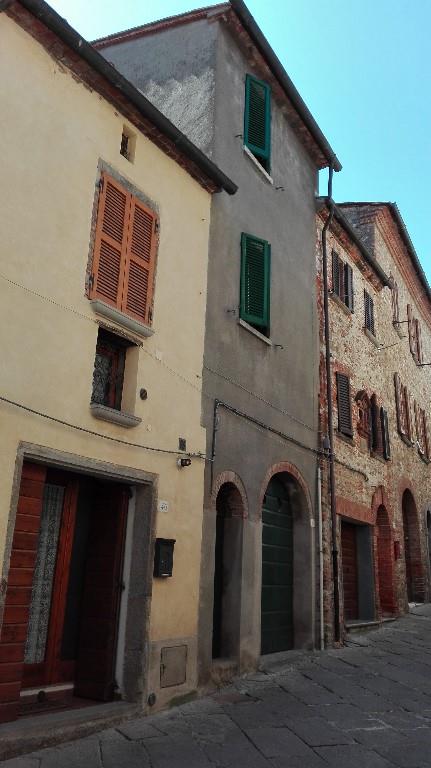 appartamento in vendita a Lucignano