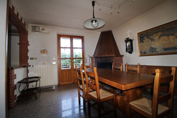 casa indipendente in vendita a Lucignano