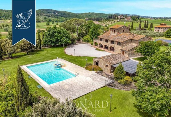 casa indipendente in vendita a Lucignano