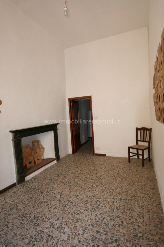 casa indipendente in vendita a Lucignano