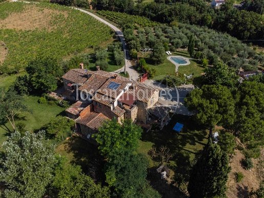 casale in vendita a Lucignano