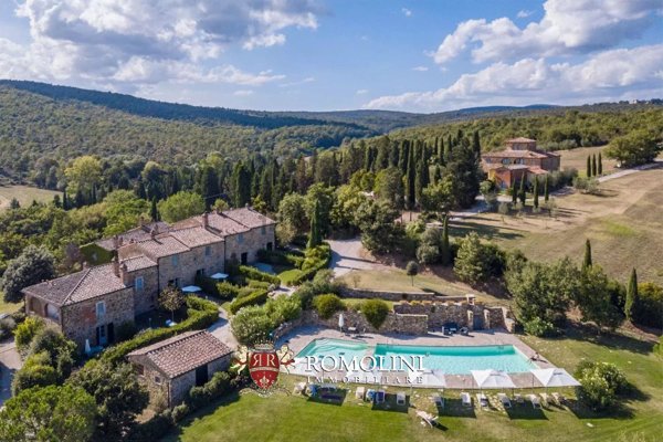 casa indipendente in vendita a Lucignano in zona Pieve Vecchia