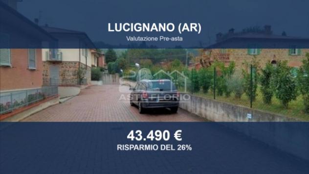 appartamento in vendita a Lucignano in zona Calcione