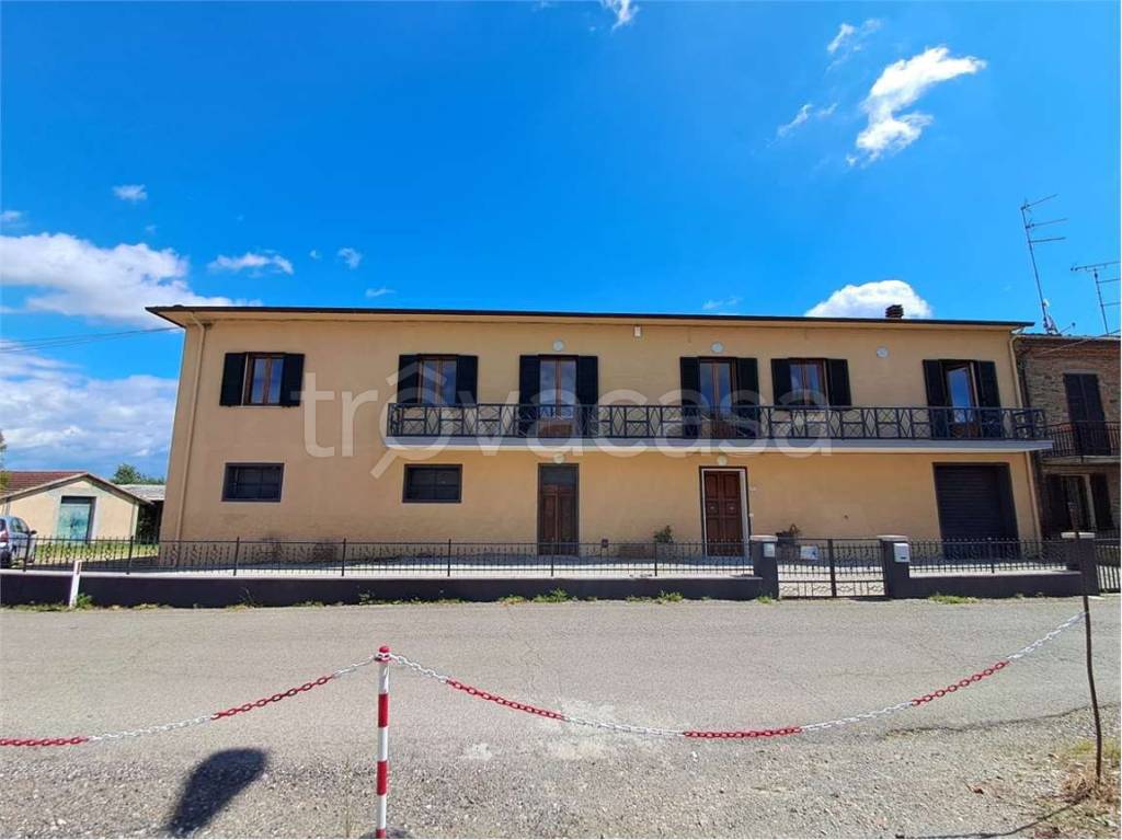appartamento in vendita a Lucignano in zona Pieve Vecchia