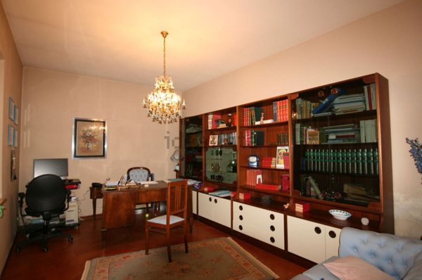 casa indipendente in vendita a Lucignano
