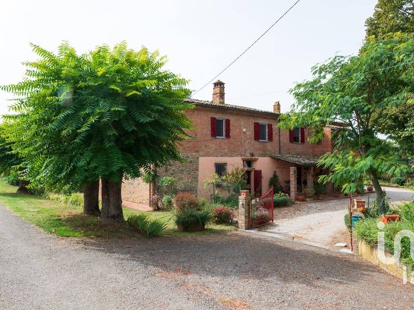 casa indipendente in vendita a Marciano della Chiana in zona Cesa
