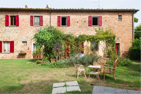 casa indipendente in vendita a Marciano della Chiana
