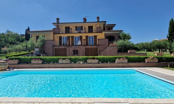 casa indipendente in vendita a Marciano della Chiana