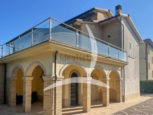 casa indipendente in vendita a Marciano della Chiana