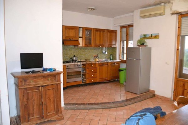 appartamento in vendita a Marciano della Chiana in zona Cesa